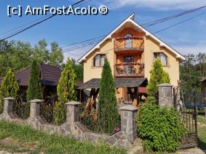 [P11] Casa Traditionala Breb » foto by donna77
 - 
<span class="allrVoted glyphicon glyphicon-heart hidden" id="av1310360"></span>
<a class="m-l-10 hidden" id="sv1310360" onclick="voting_Foto_DelVot(,1310360,27561)" role="button">șterge vot <span class="glyphicon glyphicon-remove"></span></a>
<a id="v91310360" class=" c-red"  onclick="voting_Foto_SetVot(1310360)" role="button"><span class="glyphicon glyphicon-heart-empty"></span> <b>LIKE</b> = Votează poza</a> <img class="hidden"  id="f1310360W9" src="/imagini/loader.gif" border="0" /><span class="AjErrMes hidden" id="e1310360ErM"></span>