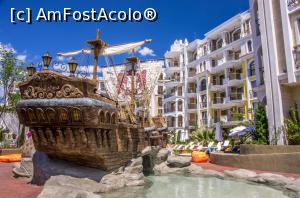 [P03] Corabia piratilor din seciunea piscinei pentru copii » foto by fregata
 - 
<span class="allrVoted glyphicon glyphicon-heart hidden" id="av1310321"></span>
<a class="m-l-10 hidden" id="sv1310321" onclick="voting_Foto_DelVot(,1310321,27577)" role="button">șterge vot <span class="glyphicon glyphicon-remove"></span></a>
<a id="v91310321" class=" c-red"  onclick="voting_Foto_SetVot(1310321)" role="button"><span class="glyphicon glyphicon-heart-empty"></span> <b>LIKE</b> = Votează poza</a> <img class="hidden"  id="f1310321W9" src="/imagini/loader.gif" border="0" /><span class="AjErrMes hidden" id="e1310321ErM"></span>