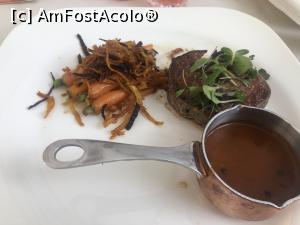 [P07] Stanglwirt - friptura, baby morcovi si minunatul sos super fierbinte, dar deosebit de gustos » foto by mishu
 - 
<span class="allrVoted glyphicon glyphicon-heart hidden" id="av1316727"></span>
<a class="m-l-10 hidden" id="sv1316727" onclick="voting_Foto_DelVot(,1316727,27631)" role="button">șterge vot <span class="glyphicon glyphicon-remove"></span></a>
<a id="v91316727" class=" c-red"  onclick="voting_Foto_SetVot(1316727)" role="button"><span class="glyphicon glyphicon-heart-empty"></span> <b>LIKE</b> = Votează poza</a> <img class="hidden"  id="f1316727W9" src="/imagini/loader.gif" border="0" /><span class="AjErrMes hidden" id="e1316727ErM"></span>