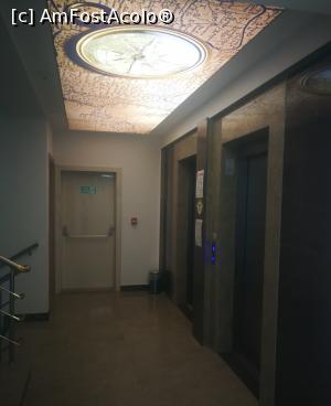 [P11] Zona lifturilor! » foto by M'Liviu
 - 
<span class="allrVoted glyphicon glyphicon-heart hidden" id="av1317580"></span>
<a class="m-l-10 hidden" id="sv1317580" onclick="voting_Foto_DelVot(,1317580,27644)" role="button">șterge vot <span class="glyphicon glyphicon-remove"></span></a>
<a id="v91317580" class=" c-red"  onclick="voting_Foto_SetVot(1317580)" role="button"><span class="glyphicon glyphicon-heart-empty"></span> <b>LIKE</b> = Votează poza</a> <img class="hidden"  id="f1317580W9" src="/imagini/loader.gif" border="0" /><span class="AjErrMes hidden" id="e1317580ErM"></span>