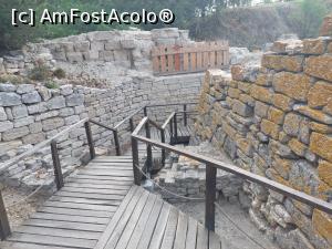 [P02] Cetatea Troia » foto by fla41
 - 
<span class="allrVoted glyphicon glyphicon-heart hidden" id="av1324783"></span>
<a class="m-l-10 hidden" id="sv1324783" onclick="voting_Foto_DelVot(,1324783,27708)" role="button">șterge vot <span class="glyphicon glyphicon-remove"></span></a>
<a id="v91324783" class=" c-red"  onclick="voting_Foto_SetVot(1324783)" role="button"><span class="glyphicon glyphicon-heart-empty"></span> <b>LIKE</b> = Votează poza</a> <img class="hidden"  id="f1324783W9" src="/imagini/loader.gif" border="0" /><span class="AjErrMes hidden" id="e1324783ErM"></span>