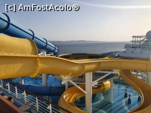 [P15] Tobogane de apa » foto by dianamea
 - 
<span class="allrVoted glyphicon glyphicon-heart hidden" id="av1326737"></span>
<a class="m-l-10 hidden" id="sv1326737" onclick="voting_Foto_DelVot(,1326737,27721)" role="button">șterge vot <span class="glyphicon glyphicon-remove"></span></a>
<a id="v91326737" class=" c-red"  onclick="voting_Foto_SetVot(1326737)" role="button"><span class="glyphicon glyphicon-heart-empty"></span> <b>LIKE</b> = Votează poza</a> <img class="hidden"  id="f1326737W9" src="/imagini/loader.gif" border="0" /><span class="AjErrMes hidden" id="e1326737ErM"></span>