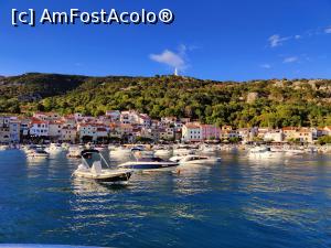 [P02] Baška văzută de pe mare » foto by crismis
 - 
<span class="allrVoted glyphicon glyphicon-heart hidden" id="av1333610"></span>
<a class="m-l-10 hidden" id="sv1333610" onclick="voting_Foto_DelVot(,1333610,27768)" role="button">șterge vot <span class="glyphicon glyphicon-remove"></span></a>
<a id="v91333610" class=" c-red"  onclick="voting_Foto_SetVot(1333610)" role="button"><span class="glyphicon glyphicon-heart-empty"></span> <b>LIKE</b> = Votează poza</a> <img class="hidden"  id="f1333610W9" src="/imagini/loader.gif" border="0" /><span class="AjErrMes hidden" id="e1333610ErM"></span>