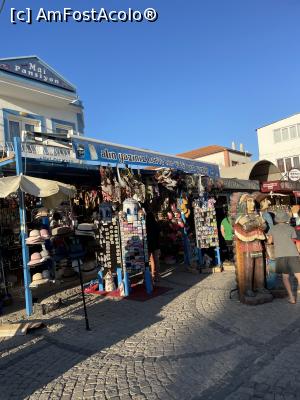 [P02] Prin bazar » foto by krisstinna
 - 
<span class="allrVoted glyphicon glyphicon-heart hidden" id="av1333891"></span>
<a class="m-l-10 hidden" id="sv1333891" onclick="voting_Foto_DelVot(,1333891,27773)" role="button">șterge vot <span class="glyphicon glyphicon-remove"></span></a>
<a id="v91333891" class=" c-red"  onclick="voting_Foto_SetVot(1333891)" role="button"><span class="glyphicon glyphicon-heart-empty"></span> <b>LIKE</b> = Votează poza</a> <img class="hidden"  id="f1333891W9" src="/imagini/loader.gif" border="0" /><span class="AjErrMes hidden" id="e1333891ErM"></span>