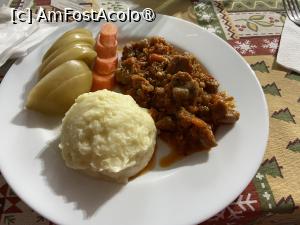 [P59] Pensiunea Melania Chiojdu - la prânz » foto by nicole33
 - 
<span class="allrVoted glyphicon glyphicon-heart hidden" id="av1511524"></span>
<a class="m-l-10 hidden" id="sv1511524" onclick="voting_Foto_DelVot(,1511524,27780)" role="button">șterge vot <span class="glyphicon glyphicon-remove"></span></a>
<a id="v91511524" class=" c-red"  onclick="voting_Foto_SetVot(1511524)" role="button"><span class="glyphicon glyphicon-heart-empty"></span> <b>LIKE</b> = Votează poza</a> <img class="hidden"  id="f1511524W9" src="/imagini/loader.gif" border="0" /><span class="AjErrMes hidden" id="e1511524ErM"></span>