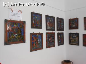 [P17 <small>[MAR-2024]</small>] Sibiel - Muzeul de icoane pe sticlă. » foto by iulianic
 - 
<span class="allrVoted glyphicon glyphicon-heart hidden" id="av1419928"></span>
<a class="m-l-10 hidden" id="sv1419928" onclick="voting_Foto_DelVot(,1419928,27800)" role="button">șterge vot <span class="glyphicon glyphicon-remove"></span></a>
<a id="v91419928" class=" c-red"  onclick="voting_Foto_SetVot(1419928)" role="button"><span class="glyphicon glyphicon-heart-empty"></span> <b>LIKE</b> = Votează poza</a> <img class="hidden"  id="f1419928W9" src="/imagini/loader.gif" border="0" /><span class="AjErrMes hidden" id="e1419928ErM"></span>