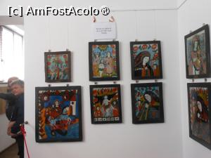 [P08 <small>[MAR-2024]</small>] Sibiel - Muzeul de icoane pe sticlă. » foto by iulianic
 - 
<span class="allrVoted glyphicon glyphicon-heart hidden" id="av1419919"></span>
<a class="m-l-10 hidden" id="sv1419919" onclick="voting_Foto_DelVot(,1419919,27800)" role="button">șterge vot <span class="glyphicon glyphicon-remove"></span></a>
<a id="v91419919" class=" c-red"  onclick="voting_Foto_SetVot(1419919)" role="button"><span class="glyphicon glyphicon-heart-empty"></span> <b>LIKE</b> = Votează poza</a> <img class="hidden"  id="f1419919W9" src="/imagini/loader.gif" border="0" /><span class="AjErrMes hidden" id="e1419919ErM"></span>