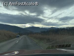 [P01] &Icirc;n drum spre Sibiel » foto by AZE
 - 
<span class="allrVoted glyphicon glyphicon-heart hidden" id="av1405157"></span>
<a class="m-l-10 hidden" id="sv1405157" onclick="voting_Foto_DelVot(,1405157,27800)" role="button">șterge vot <span class="glyphicon glyphicon-remove"></span></a>
<a id="v91405157" class=" c-red"  onclick="voting_Foto_SetVot(1405157)" role="button"><span class="glyphicon glyphicon-heart-empty"></span> <b>LIKE</b> = Votează poza</a> <img class="hidden"  id="f1405157W9" src="/imagini/loader.gif" border="0" /><span class="AjErrMes hidden" id="e1405157ErM"></span>