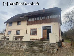 [P17] Muzeul icoanelor pe sticla » foto by mishu
 - 
<span class="allrVoted glyphicon glyphicon-heart hidden" id="av1339181"></span>
<a class="m-l-10 hidden" id="sv1339181" onclick="voting_Foto_DelVot(,1339181,27800)" role="button">șterge vot <span class="glyphicon glyphicon-remove"></span></a>
<a id="v91339181" class=" c-red"  onclick="voting_Foto_SetVot(1339181)" role="button"><span class="glyphicon glyphicon-heart-empty"></span> <b>LIKE</b> = Votează poza</a> <img class="hidden"  id="f1339181W9" src="/imagini/loader.gif" border="0" /><span class="AjErrMes hidden" id="e1339181ErM"></span>