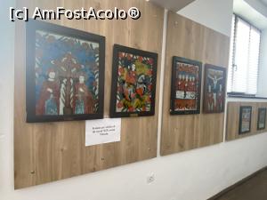 [P46] Muzeul icoanelor pe sticla - exponate » foto by mishu
 - 
<span class="allrVoted glyphicon glyphicon-heart hidden" id="av1339210"></span>
<a class="m-l-10 hidden" id="sv1339210" onclick="voting_Foto_DelVot(,1339210,27800)" role="button">șterge vot <span class="glyphicon glyphicon-remove"></span></a>
<a id="v91339210" class=" c-red"  onclick="voting_Foto_SetVot(1339210)" role="button"><span class="glyphicon glyphicon-heart-empty"></span> <b>LIKE</b> = Votează poza</a> <img class="hidden"  id="f1339210W9" src="/imagini/loader.gif" border="0" /><span class="AjErrMes hidden" id="e1339210ErM"></span>