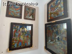 [P58] Muzeul icoanelor pe sticla - exponate » foto by mishu
 - 
<span class="allrVoted glyphicon glyphicon-heart hidden" id="av1339222"></span>
<a class="m-l-10 hidden" id="sv1339222" onclick="voting_Foto_DelVot(,1339222,27800)" role="button">șterge vot <span class="glyphicon glyphicon-remove"></span></a>
<a id="v91339222" class=" c-red"  onclick="voting_Foto_SetVot(1339222)" role="button"><span class="glyphicon glyphicon-heart-empty"></span> <b>LIKE</b> = Votează poza</a> <img class="hidden"  id="f1339222W9" src="/imagini/loader.gif" border="0" /><span class="AjErrMes hidden" id="e1339222ErM"></span>