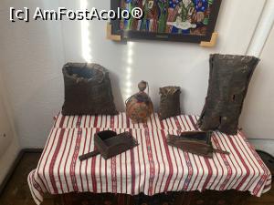 [P84] Muzeul icoanelor pe sticla - si alte exponate, nu numai icoane pe sticla » foto by mishu
 - 
<span class="allrVoted glyphicon glyphicon-heart hidden" id="av1339248"></span>
<a class="m-l-10 hidden" id="sv1339248" onclick="voting_Foto_DelVot(,1339248,27800)" role="button">șterge vot <span class="glyphicon glyphicon-remove"></span></a>
<a id="v91339248" class=" c-red"  onclick="voting_Foto_SetVot(1339248)" role="button"><span class="glyphicon glyphicon-heart-empty"></span> <b>LIKE</b> = Votează poza</a> <img class="hidden"  id="f1339248W9" src="/imagini/loader.gif" border="0" /><span class="AjErrMes hidden" id="e1339248ErM"></span>