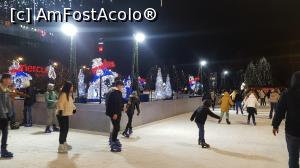 [P17] Targul de Craciun Craiova - patinoar » foto by resita2009
 - 
<span class="allrVoted glyphicon glyphicon-heart hidden" id="av1340139"></span>
<a class="m-l-10 hidden" id="sv1340139" onclick="voting_Foto_DelVot(,1340139,27805)" role="button">șterge vot <span class="glyphicon glyphicon-remove"></span></a>
<a id="v91340139" class=" c-red"  onclick="voting_Foto_SetVot(1340139)" role="button"><span class="glyphicon glyphicon-heart-empty"></span> <b>LIKE</b> = Votează poza</a> <img class="hidden"  id="f1340139W9" src="/imagini/loader.gif" border="0" /><span class="AjErrMes hidden" id="e1340139ErM"></span>