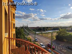 [P13] Hotel Coandi; vedere din camera noastră » foto by crismis
 - 
<span class="allrVoted glyphicon glyphicon-heart hidden" id="av1502737"></span>
<a class="m-l-10 hidden" id="sv1502737" onclick="voting_Foto_DelVot(,1502737,27815)" role="button">șterge vot <span class="glyphicon glyphicon-remove"></span></a>
<a id="v91502737" class=" c-red"  onclick="voting_Foto_SetVot(1502737)" role="button"><span class="glyphicon glyphicon-heart-empty"></span> <b>LIKE</b> = Votează poza</a> <img class="hidden"  id="f1502737W9" src="/imagini/loader.gif" border="0" /><span class="AjErrMes hidden" id="e1502737ErM"></span>