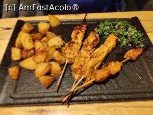 [P30] Restaurantul Kril » foto by crismis
 - 
<span class="allrVoted glyphicon glyphicon-heart hidden" id="av1502753"></span>
<a class="m-l-10 hidden" id="sv1502753" onclick="voting_Foto_DelVot(,1502753,27815)" role="button">șterge vot <span class="glyphicon glyphicon-remove"></span></a>
<a id="v91502753" class=" c-red"  onclick="voting_Foto_SetVot(1502753)" role="button"><span class="glyphicon glyphicon-heart-empty"></span> <b>LIKE</b> = Votează poza</a> <img class="hidden"  id="f1502753W9" src="/imagini/loader.gif" border="0" /><span class="AjErrMes hidden" id="e1502753ErM"></span>