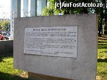 [P21] Craiova - Parcul Romanescu - placa comemorativa » foto by Diaura*
 - 
<span class="allrVoted glyphicon glyphicon-heart hidden" id="av82860"></span>
<a class="m-l-10 hidden" id="sv82860" onclick="voting_Foto_DelVot(,82860,27821)" role="button">șterge vot <span class="glyphicon glyphicon-remove"></span></a>
<a id="v982860" class=" c-red"  onclick="voting_Foto_SetVot(82860)" role="button"><span class="glyphicon glyphicon-heart-empty"></span> <b>LIKE</b> = Votează poza</a> <img class="hidden"  id="f82860W9" src="/imagini/loader.gif" border="0" /><span class="AjErrMes hidden" id="e82860ErM"></span>