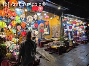 [P83] La pas prin Hoi An » foto by crismis
 - 
<span class="allrVoted glyphicon glyphicon-heart hidden" id="av1542930"></span>
<a class="m-l-10 hidden" id="sv1542930" onclick="voting_Foto_DelVot(,1542930,27864)" role="button">șterge vot <span class="glyphicon glyphicon-remove"></span></a>
<a id="v91542930" class=" c-red"  onclick="voting_Foto_SetVot(1542930)" role="button"><span class="glyphicon glyphicon-heart-empty"></span> <b>LIKE</b> = Votează poza</a> <img class="hidden"  id="f1542930W9" src="/imagini/loader.gif" border="0" /><span class="AjErrMes hidden" id="e1542930ErM"></span>