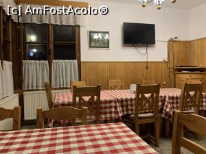 [P10] Sala de mese » foto by AZE
 - 
<span class="allrVoted glyphicon glyphicon-heart hidden" id="av1348714"></span>
<a class="m-l-10 hidden" id="sv1348714" onclick="voting_Foto_DelVot(,1348714,27881)" role="button">șterge vot <span class="glyphicon glyphicon-remove"></span></a>
<a id="v91348714" class=" c-red"  onclick="voting_Foto_SetVot(1348714)" role="button"><span class="glyphicon glyphicon-heart-empty"></span> <b>LIKE</b> = Votează poza</a> <img class="hidden"  id="f1348714W9" src="/imagini/loader.gif" border="0" /><span class="AjErrMes hidden" id="e1348714ErM"></span>