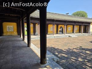 [P41] Palatul Tho Ninh » foto by crismis
 - 
<span class="allrVoted glyphicon glyphicon-heart hidden" id="av1545093"></span>
<a class="m-l-10 hidden" id="sv1545093" onclick="voting_Foto_DelVot(,1545093,27970)" role="button">șterge vot <span class="glyphicon glyphicon-remove"></span></a>
<a id="v91545093" class=" c-red"  onclick="voting_Foto_SetVot(1545093)" role="button"><span class="glyphicon glyphicon-heart-empty"></span> <b>LIKE</b> = Votează poza</a> <img class="hidden"  id="f1545093W9" src="/imagini/loader.gif" border="0" /><span class="AjErrMes hidden" id="e1545093ErM"></span>