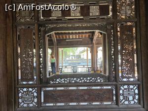 [P43] Palatul Tho Ninh; pavilionul Truong Du » foto by crismis
 - 
<span class="allrVoted glyphicon glyphicon-heart hidden" id="av1545095"></span>
<a class="m-l-10 hidden" id="sv1545095" onclick="voting_Foto_DelVot(,1545095,27970)" role="button">șterge vot <span class="glyphicon glyphicon-remove"></span></a>
<a id="v91545095" class=" c-red"  onclick="voting_Foto_SetVot(1545095)" role="button"><span class="glyphicon glyphicon-heart-empty"></span> <b>LIKE</b> = Votează poza</a> <img class="hidden"  id="f1545095W9" src="/imagini/loader.gif" border="0" /><span class="AjErrMes hidden" id="e1545095ErM"></span>