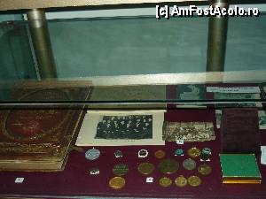 [P30] Bucuresti - Templul Unirea Sfanta - Muzeul de Istorie a Evreilor din Romania, dinn ziarele vremii.  » foto by Diaura*
 - 
<span class="allrVoted glyphicon glyphicon-heart hidden" id="av378128"></span>
<a class="m-l-10 hidden" id="sv378128" onclick="voting_Foto_DelVot(,378128,28014)" role="button">șterge vot <span class="glyphicon glyphicon-remove"></span></a>
<a id="v9378128" class=" c-red"  onclick="voting_Foto_SetVot(378128)" role="button"><span class="glyphicon glyphicon-heart-empty"></span> <b>LIKE</b> = Votează poza</a> <img class="hidden"  id="f378128W9" src="/imagini/loader.gif" border="0" /><span class="AjErrMes hidden" id="e378128ErM"></span>