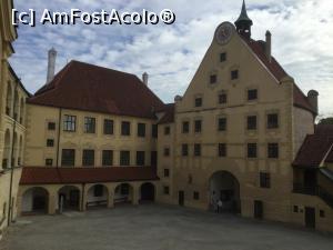 [P17] Castelul Trausnitz - vedere de ansamblu » foto by mishu
 - 
<span class="allrVoted glyphicon glyphicon-heart hidden" id="av1364587"></span>
<a class="m-l-10 hidden" id="sv1364587" onclick="voting_Foto_DelVot(,1364587,28035)" role="button">șterge vot <span class="glyphicon glyphicon-remove"></span></a>
<a id="v91364587" class=" c-red"  onclick="voting_Foto_SetVot(1364587)" role="button"><span class="glyphicon glyphicon-heart-empty"></span> <b>LIKE</b> = Votează poza</a> <img class="hidden"  id="f1364587W9" src="/imagini/loader.gif" border="0" /><span class="AjErrMes hidden" id="e1364587ErM"></span>