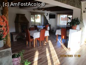 [P08] Sala de mese. » foto by puiutea
 - 
<span class="allrVoted glyphicon glyphicon-heart hidden" id="av1388077"></span>
<a class="m-l-10 hidden" id="sv1388077" onclick="voting_Foto_DelVot(,1388077,28238)" role="button">șterge vot <span class="glyphicon glyphicon-remove"></span></a>
<a id="v91388077" class=" c-red"  onclick="voting_Foto_SetVot(1388077)" role="button"><span class="glyphicon glyphicon-heart-empty"></span> <b>LIKE</b> = Votează poza</a> <img class="hidden"  id="f1388077W9" src="/imagini/loader.gif" border="0" /><span class="AjErrMes hidden" id="e1388077ErM"></span>