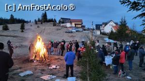 [P06] Focul magic și noi - cadru lărgit :)  și corpul Panoramic în background » foto by k-lator
 - 
<span class="allrVoted glyphicon glyphicon-heart hidden" id="av1419688"></span>
<a class="m-l-10 hidden" id="sv1419688" onclick="voting_Foto_DelVot(,1419688,28282)" role="button">șterge vot <span class="glyphicon glyphicon-remove"></span></a>
<a id="v91419688" class=" c-red"  onclick="voting_Foto_SetVot(1419688)" role="button"><span class="glyphicon glyphicon-heart-empty"></span> <b>LIKE</b> = Votează poza</a> <img class="hidden"  id="f1419688W9" src="/imagini/loader.gif" border="0" /><span class="AjErrMes hidden" id="e1419688ErM"></span>