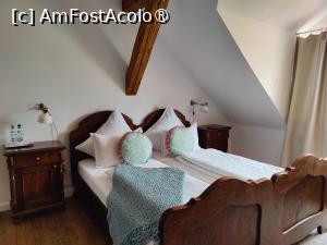 [P03] Boutique Hotel Le Baron - camera 3 » foto by crismis
 - 
<span class="allrVoted glyphicon glyphicon-heart hidden" id="av1397752"></span>
<a class="m-l-10 hidden" id="sv1397752" onclick="voting_Foto_DelVot(,1397752,28321)" role="button">șterge vot <span class="glyphicon glyphicon-remove"></span></a>
<a id="v91397752" class=" c-red"  onclick="voting_Foto_SetVot(1397752)" role="button"><span class="glyphicon glyphicon-heart-empty"></span> <b>LIKE</b> = Votează poza</a> <img class="hidden"  id="f1397752W9" src="/imagini/loader.gif" border="0" /><span class="AjErrMes hidden" id="e1397752ErM"></span>