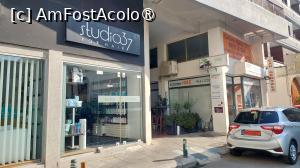 [P04] Intrarea la recepția Tiffany - am trasat o săgeată către firma aparathotelului » foto by Carmen Ion
 - 
<span class="allrVoted glyphicon glyphicon-heart hidden" id="av1404859"></span>
<a class="m-l-10 hidden" id="sv1404859" onclick="voting_Foto_DelVot(,1404859,28374)" role="button">șterge vot <span class="glyphicon glyphicon-remove"></span></a>
<a id="v91404859" class=" c-red"  onclick="voting_Foto_SetVot(1404859)" role="button"><span class="glyphicon glyphicon-heart-empty"></span> <b>LIKE</b> = Votează poza</a> <img class="hidden"  id="f1404859W9" src="/imagini/loader.gif" border="0" /><span class="AjErrMes hidden" id="e1404859ErM"></span>