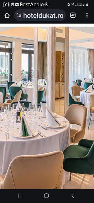 [P36] Restaurantul hotelului Dukat pregătit de petrecere » foto by kmy <span class="label label-default labelC_thin small">NEVOTABILĂ</span>