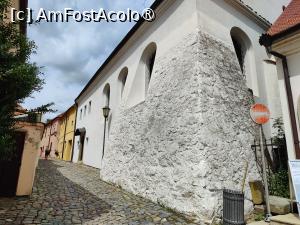 [P24] La pas prin cartierul evreiesc; sinagoga nouă » foto by crismis
 - 
<span class="allrVoted glyphicon glyphicon-heart hidden" id="av1408175"></span>
<a class="m-l-10 hidden" id="sv1408175" onclick="voting_Foto_DelVot(,1408175,28400)" role="button">șterge vot <span class="glyphicon glyphicon-remove"></span></a>
<a id="v91408175" class=" c-red"  onclick="voting_Foto_SetVot(1408175)" role="button"><span class="glyphicon glyphicon-heart-empty"></span> <b>LIKE</b> = Votează poza</a> <img class="hidden"  id="f1408175W9" src="/imagini/loader.gif" border="0" /><span class="AjErrMes hidden" id="e1408175ErM"></span>