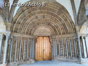 [P09] Porticul romanesc al bisericii » foto by crismis
 - 
<span class="allrVoted glyphicon glyphicon-heart hidden" id="av1408160"></span>
<a class="m-l-10 hidden" id="sv1408160" onclick="voting_Foto_DelVot(,1408160,28400)" role="button">șterge vot <span class="glyphicon glyphicon-remove"></span></a>
<a id="v91408160" class=" c-red"  onclick="voting_Foto_SetVot(1408160)" role="button"><span class="glyphicon glyphicon-heart-empty"></span> <b>LIKE</b> = Votează poza</a> <img class="hidden"  id="f1408160W9" src="/imagini/loader.gif" border="0" /><span class="AjErrMes hidden" id="e1408160ErM"></span>