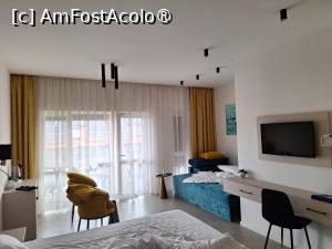 [P07] APARTAMENTUL care este de fapt o camera!!!!!! Acesta a fost APARTAMENTUL NOSTRU! INTIMITATE ZERO! » foto by sunflower
 - 
<span class="allrVoted glyphicon glyphicon-heart hidden" id="av1411401"></span>
<a class="m-l-10 hidden" id="sv1411401" onclick="voting_Foto_DelVot(,1411401,28438)" role="button">șterge vot <span class="glyphicon glyphicon-remove"></span></a>
<a id="v91411401" class=" c-red"  onclick="voting_Foto_SetVot(1411401)" role="button"><span class="glyphicon glyphicon-heart-empty"></span> <b>LIKE</b> = Votează poza</a> <img class="hidden"  id="f1411401W9" src="/imagini/loader.gif" border="0" /><span class="AjErrMes hidden" id="e1411401ErM"></span>