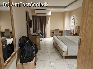 [P01] camera de hotel » foto by robert
 - 
<span class="allrVoted glyphicon glyphicon-heart hidden" id="av1428022"></span>
<a class="m-l-10 hidden" id="sv1428022" onclick="voting_Foto_DelVot(,1428022,28548)" role="button">șterge vot <span class="glyphicon glyphicon-remove"></span></a>
<a id="v91428022" class=" c-red"  onclick="voting_Foto_SetVot(1428022)" role="button"><span class="glyphicon glyphicon-heart-empty"></span> <b>LIKE</b> = Votează poza</a> <img class="hidden"  id="f1428022W9" src="/imagini/loader.gif" border="0" /><span class="AjErrMes hidden" id="e1428022ErM"></span>