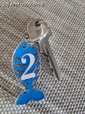 [P24] Pensiunea Briza Mării; cheia camerei noastre » foto by crismis
 - 
<span class="allrVoted glyphicon glyphicon-heart hidden" id="av1500839"></span>
<a class="m-l-10 hidden" id="sv1500839" onclick="voting_Foto_DelVot(,1500839,28602)" role="button">șterge vot <span class="glyphicon glyphicon-remove"></span></a>
<a id="v91500839" class=" c-red"  onclick="voting_Foto_SetVot(1500839)" role="button"><span class="glyphicon glyphicon-heart-empty"></span> <b>LIKE</b> = Votează poza</a> <img class="hidden"  id="f1500839W9" src="/imagini/loader.gif" border="0" /><span class="AjErrMes hidden" id="e1500839ErM"></span>