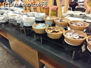 [P26] TRYP by Wyndham - La micul dejun » foto by Yoda
 - 
<span class="allrVoted glyphicon glyphicon-heart hidden" id="av1525864"></span>
<a class="m-l-10 hidden" id="sv1525864" onclick="voting_Foto_DelVot(,1525864,28648)" role="button">șterge vot <span class="glyphicon glyphicon-remove"></span></a>
<a id="v91525864" class=" c-red"  onclick="voting_Foto_SetVot(1525864)" role="button"><span class="glyphicon glyphicon-heart-empty"></span> <b>LIKE</b> = Votează poza</a> <img class="hidden"  id="f1525864W9" src="/imagini/loader.gif" border="0" /><span class="AjErrMes hidden" id="e1525864ErM"></span>