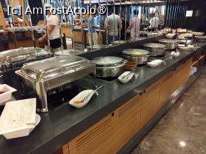 [P27] TRYP by Wyndham - La micul dejun » foto by Yoda
 - 
<span class="allrVoted glyphicon glyphicon-heart hidden" id="av1525865"></span>
<a class="m-l-10 hidden" id="sv1525865" onclick="voting_Foto_DelVot(,1525865,28648)" role="button">șterge vot <span class="glyphicon glyphicon-remove"></span></a>
<a id="v91525865" class=" c-red"  onclick="voting_Foto_SetVot(1525865)" role="button"><span class="glyphicon glyphicon-heart-empty"></span> <b>LIKE</b> = Votează poza</a> <img class="hidden"  id="f1525865W9" src="/imagini/loader.gif" border="0" /><span class="AjErrMes hidden" id="e1525865ErM"></span>