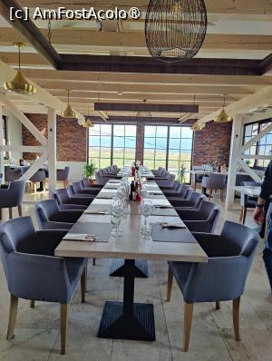 [P20] Prin restaurant » foto by crismis
 - 
<span class="allrVoted glyphicon glyphicon-heart hidden" id="av1453146"></span>
<a class="m-l-10 hidden" id="sv1453146" onclick="voting_Foto_DelVot(,1453146,28764)" role="button">șterge vot <span class="glyphicon glyphicon-remove"></span></a>
<a id="v91453146" class=" c-red"  onclick="voting_Foto_SetVot(1453146)" role="button"><span class="glyphicon glyphicon-heart-empty"></span> <b>LIKE</b> = Votează poza</a> <img class="hidden"  id="f1453146W9" src="/imagini/loader.gif" border="0" /><span class="AjErrMes hidden" id="e1453146ErM"></span>