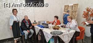 [P01] Comitetul de primire! » foto by ANILU
 - 
<span class="allrVoted glyphicon glyphicon-heart hidden" id="av1478385"></span>
<a class="m-l-10 hidden" id="sv1478385" onclick="voting_Foto_DelVot(,1478385,28848)" role="button">șterge vot <span class="glyphicon glyphicon-remove"></span></a>
<a id="v91478385" class=" c-red"  onclick="voting_Foto_SetVot(1478385)" role="button"><span class="glyphicon glyphicon-heart-empty"></span> <b>LIKE</b> = Votează poza</a> <img class="hidden"  id="f1478385W9" src="/imagini/loader.gif" border="0" /><span class="AjErrMes hidden" id="e1478385ErM"></span>