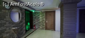 [P15] Palierul etajului al șaptelea, ușa camerei noastre » foto by irinad
 - 
<span class="allrVoted glyphicon glyphicon-heart hidden" id="av1481191"></span>
<a class="m-l-10 hidden" id="sv1481191" onclick="voting_Foto_DelVot(,1481191,28970)" role="button">șterge vot <span class="glyphicon glyphicon-remove"></span></a>
<a id="v91481191" class=" c-red"  onclick="voting_Foto_SetVot(1481191)" role="button"><span class="glyphicon glyphicon-heart-empty"></span> <b>LIKE</b> = Votează poza</a> <img class="hidden"  id="f1481191W9" src="/imagini/loader.gif" border="0" /><span class="AjErrMes hidden" id="e1481191ErM"></span>