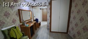 [P24] Holul spre ușa de la intrare » foto by irinad
 - 
<span class="allrVoted glyphicon glyphicon-heart hidden" id="av1481200"></span>
<a class="m-l-10 hidden" id="sv1481200" onclick="voting_Foto_DelVot(,1481200,28970)" role="button">șterge vot <span class="glyphicon glyphicon-remove"></span></a>
<a id="v91481200" class=" c-red"  onclick="voting_Foto_SetVot(1481200)" role="button"><span class="glyphicon glyphicon-heart-empty"></span> <b>LIKE</b> = Votează poza</a> <img class="hidden"  id="f1481200W9" src="/imagini/loader.gif" border="0" /><span class="AjErrMes hidden" id="e1481200ErM"></span>