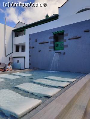 [P13] Piscina mare » foto by crismis
 - 
<span class="allrVoted glyphicon glyphicon-heart hidden" id="av1483475"></span>
<a class="m-l-10 hidden" id="sv1483475" onclick="voting_Foto_DelVot(,1483475,28989)" role="button">șterge vot <span class="glyphicon glyphicon-remove"></span></a>
<a id="v91483475" class=" c-red"  onclick="voting_Foto_SetVot(1483475)" role="button"><span class="glyphicon glyphicon-heart-empty"></span> <b>LIKE</b> = Votează poza</a> <img class="hidden"  id="f1483475W9" src="/imagini/loader.gif" border="0" /><span class="AjErrMes hidden" id="e1483475ErM"></span>