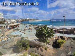 [P02] Vedere spre faleză și plajă de pe terasa unde se află piscina mică » foto by crismis
 - 
<span class="allrVoted glyphicon glyphicon-heart hidden" id="av1483464"></span>
<a class="m-l-10 hidden" id="sv1483464" onclick="voting_Foto_DelVot(,1483464,28989)" role="button">șterge vot <span class="glyphicon glyphicon-remove"></span></a>
<a id="v91483464" class=" c-red"  onclick="voting_Foto_SetVot(1483464)" role="button"><span class="glyphicon glyphicon-heart-empty"></span> <b>LIKE</b> = Votează poza</a> <img class="hidden"  id="f1483464W9" src="/imagini/loader.gif" border="0" /><span class="AjErrMes hidden" id="e1483464ErM"></span>