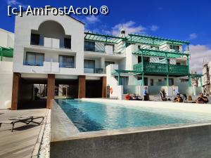 [P03] Piscina mică și o parte din spatiile de cazare » foto by crismis
 - 
<span class="allrVoted glyphicon glyphicon-heart hidden" id="av1483465"></span>
<a class="m-l-10 hidden" id="sv1483465" onclick="voting_Foto_DelVot(,1483465,28989)" role="button">șterge vot <span class="glyphicon glyphicon-remove"></span></a>
<a id="v91483465" class=" c-red"  onclick="voting_Foto_SetVot(1483465)" role="button"><span class="glyphicon glyphicon-heart-empty"></span> <b>LIKE</b> = Votează poza</a> <img class="hidden"  id="f1483465W9" src="/imagini/loader.gif" border="0" /><span class="AjErrMes hidden" id="e1483465ErM"></span>