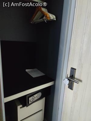 [P30] Camera noastră » foto by crismis
 - 
<span class="allrVoted glyphicon glyphicon-heart hidden" id="av1483492"></span>
<a class="m-l-10 hidden" id="sv1483492" onclick="voting_Foto_DelVot(,1483492,28989)" role="button">șterge vot <span class="glyphicon glyphicon-remove"></span></a>
<a id="v91483492" class=" c-red"  onclick="voting_Foto_SetVot(1483492)" role="button"><span class="glyphicon glyphicon-heart-empty"></span> <b>LIKE</b> = Votează poza</a> <img class="hidden"  id="f1483492W9" src="/imagini/loader.gif" border="0" /><span class="AjErrMes hidden" id="e1483492ErM"></span>