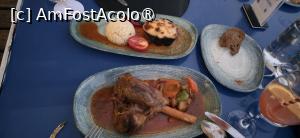 [P19] 19. Musaca de vinete și „Lamb Shank” » foto by doinafil
 - 
<span class="allrVoted glyphicon glyphicon-heart hidden" id="av1501095"></span>
<a class="m-l-10 hidden" id="sv1501095" onclick="voting_Foto_DelVot(,1501095,29011)" role="button">șterge vot <span class="glyphicon glyphicon-remove"></span></a>
<a id="v91501095" class=" c-red"  onclick="voting_Foto_SetVot(1501095)" role="button"><span class="glyphicon glyphicon-heart-empty"></span> <b>LIKE</b> = Votează poza</a> <img class="hidden"  id="f1501095W9" src="/imagini/loader.gif" border="0" /><span class="AjErrMes hidden" id="e1501095ErM"></span>