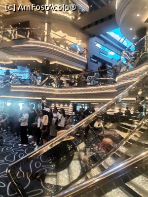 [P06] Nu departe de aceasta eleganta receptie e si zona ascensoarelor ce te poarta pana la etajul 15.  » foto by dorgo
 - 
<span class="allrVoted glyphicon glyphicon-heart hidden" id="av1503157"></span>
<a class="m-l-10 hidden" id="sv1503157" onclick="voting_Foto_DelVot(,1503157,29017)" role="button">șterge vot <span class="glyphicon glyphicon-remove"></span></a>
<a id="v91503157" class=" c-red"  onclick="voting_Foto_SetVot(1503157)" role="button"><span class="glyphicon glyphicon-heart-empty"></span> <b>LIKE</b> = Votează poza</a> <img class="hidden"  id="f1503157W9" src="/imagini/loader.gif" border="0" /><span class="AjErrMes hidden" id="e1503157ErM"></span>