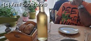 [P38] Taverna Kastanis, vin și apă » foto by irinad
 - 
<span class="allrVoted glyphicon glyphicon-heart hidden" id="av1496421"></span>
<a class="m-l-10 hidden" id="sv1496421" onclick="voting_Foto_DelVot(,1496421,29045)" role="button">șterge vot <span class="glyphicon glyphicon-remove"></span></a>
<a id="v91496421" class=" c-red"  onclick="voting_Foto_SetVot(1496421)" role="button"><span class="glyphicon glyphicon-heart-empty"></span> <b>LIKE</b> = Votează poza</a> <img class="hidden"  id="f1496421W9" src="/imagini/loader.gif" border="0" /><span class="AjErrMes hidden" id="e1496421ErM"></span>