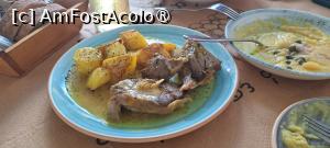 [P40] Taverna Kastanis, patatato » foto by irinad
 - 
<span class="allrVoted glyphicon glyphicon-heart hidden" id="av1496423"></span>
<a class="m-l-10 hidden" id="sv1496423" onclick="voting_Foto_DelVot(,1496423,29045)" role="button">șterge vot <span class="glyphicon glyphicon-remove"></span></a>
<a id="v91496423" class=" c-red"  onclick="voting_Foto_SetVot(1496423)" role="button"><span class="glyphicon glyphicon-heart-empty"></span> <b>LIKE</b> = Votează poza</a> <img class="hidden"  id="f1496423W9" src="/imagini/loader.gif" border="0" /><span class="AjErrMes hidden" id="e1496423ErM"></span>